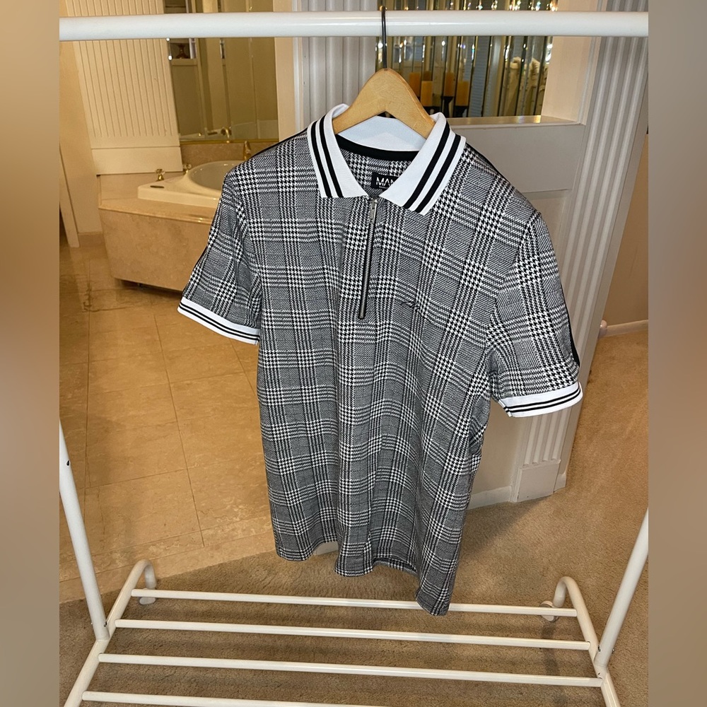 BoohooMAN Quarter-Zip Collared Shirt
